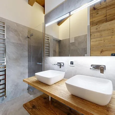 Tete Blanche 12 - Luxe & View 8 Pers